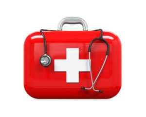Allergiker sollten im Sommer ein Notfallset dabei haben.