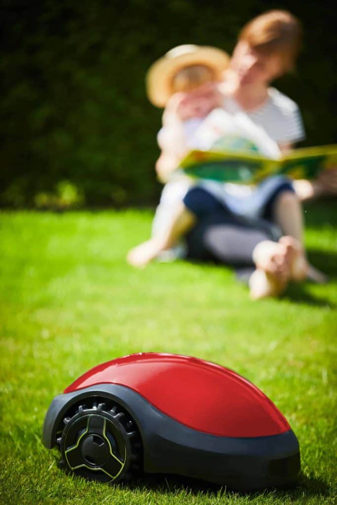 Darauf sollten Sie achten, damit der Garten kindersicher ist.