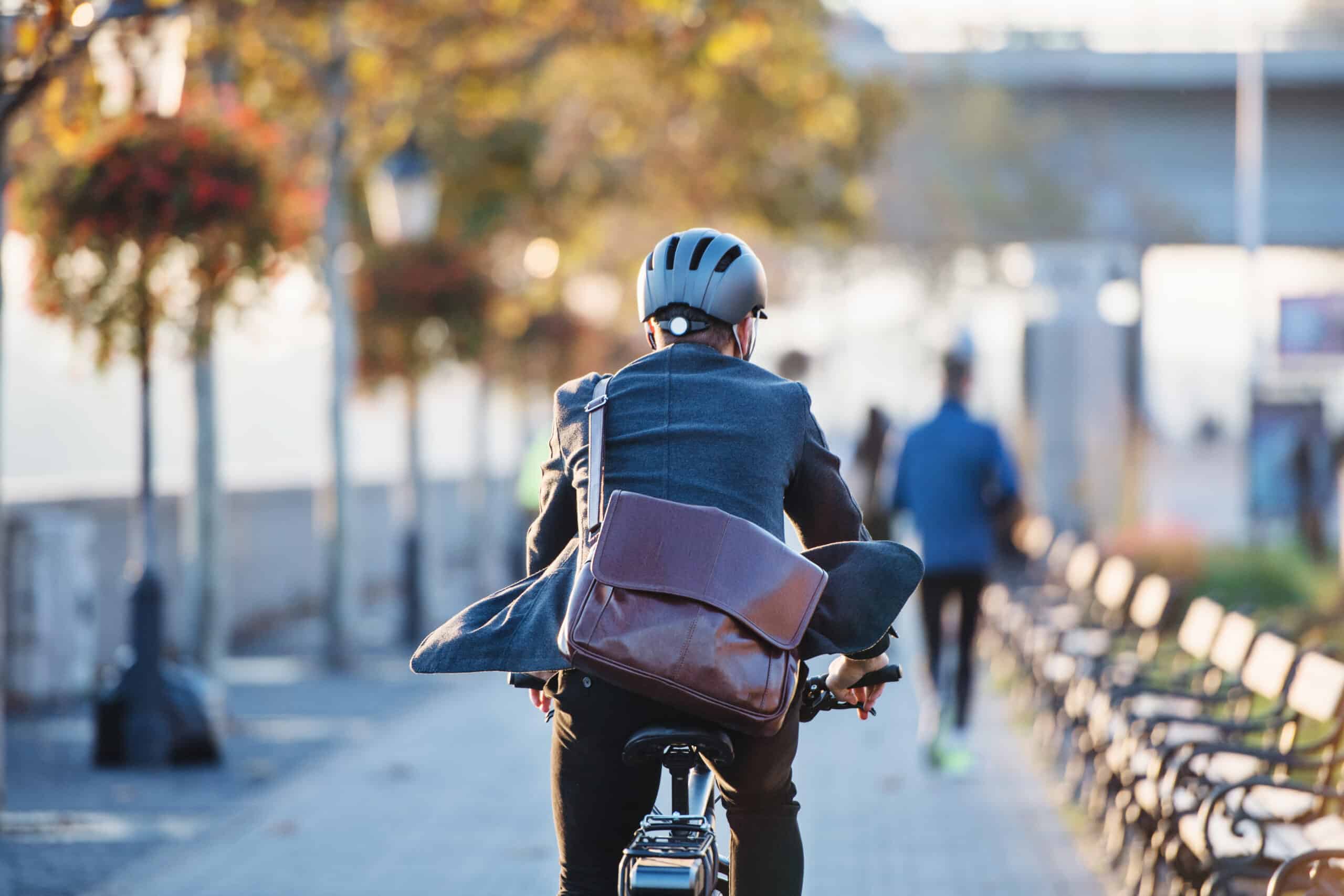 Effizient unterwegs: Die Zukunft der Mobilität mit Dienst-E-Bikes
