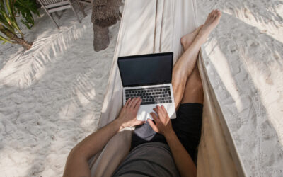 Workation: Chancen, Herausforderungen und Erfolgsfaktoren für das Arbeiten aus dem Ausland